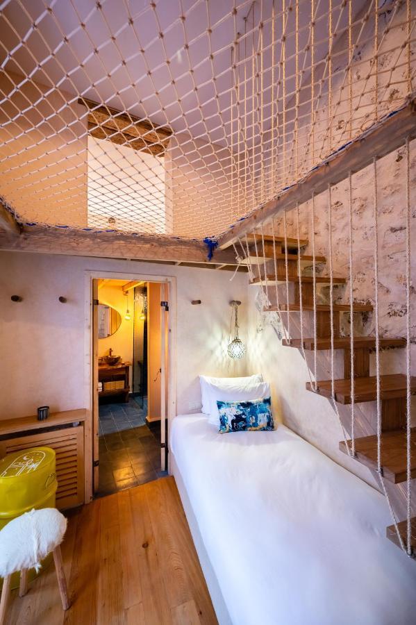 Mama Lova Hotel, Riad, Restaurant & Spa Suvayr Dış mekan fotoğraf